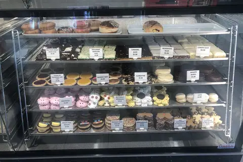 Real Patisserie photo 3